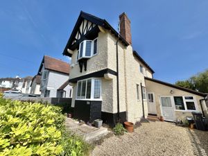 Photo 27- click for photo gallery